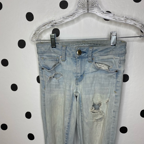 🌈5/$25🌈American Eagle distressed jeans size 00 - Picture 2 of 7